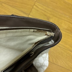 ショルダーバッグの画像