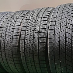 バリ溝 美品 バルミナ 16インチ ブリザック VRX2 VRX3 205/55R16 スタッドレス 86 BRZ外しの画像