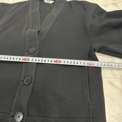 ユニクロ　カーディガン Mサイズの画像