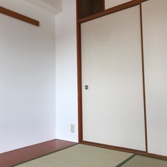 TATAMI 畳　ふすま、エアコン　電気の画像
