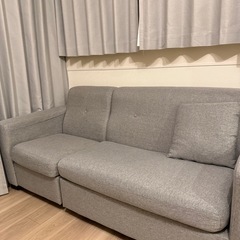 美品！3人掛けソファー　美品　ニトリ　クッション付きの画像