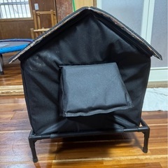 猫ハウス　屋外可能の画像