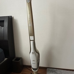 AQUA コードレススティッククリーナー AQC-LX1F 取り扱い説明書有りの画像