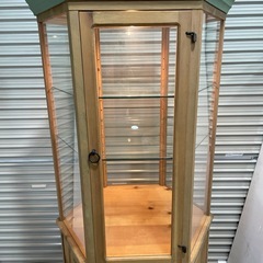 アンティーク　ショーケース ライト付き 木製 棚の画像