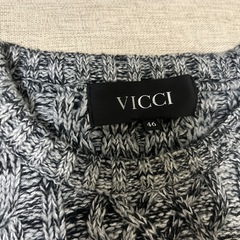 Mサイズ　メンズニットの画像