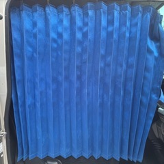 トラック カーテン アコーディオンカーテン ブルー 遮光カーテン デコトラの画像