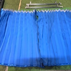 トラック カーテン アコーディオンカーテン ブルー 遮光カーテン デコトラの画像