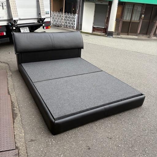 ⭐️ ベッドフレーム⭐️ 140*200cm 大阪市近郊配送無料 