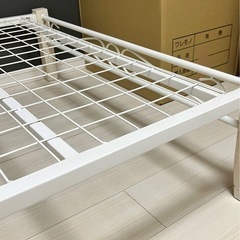 ⭐️シングル　パイプベッドの画像