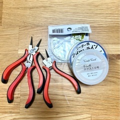 アクセサリー手芸セット（ピアスなど）の画像