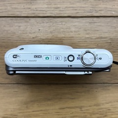 【割引有】
デジタルカメラNikon COOLPIX  S6600の画像