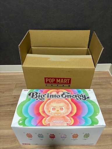 THE MONSTERS Big into Energy シリーズ ぬいぐるみペンダント