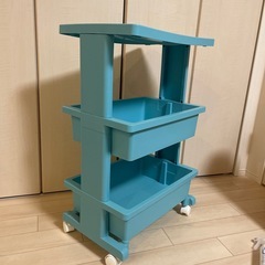 3段ワゴンの画像