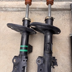 20アルファード　20ヴェルファイア　純正ダンパーの画像