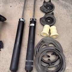 20アルファード　20ヴェルファイア　純正ダンパーの画像