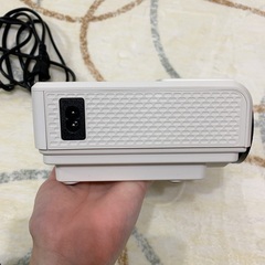 DR.J 小型プロジェクター 4200lm ネイティブ720Pの画像