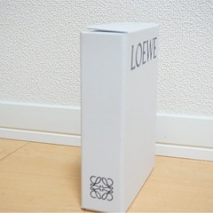 LOEWE ロエベ 空箱の画像