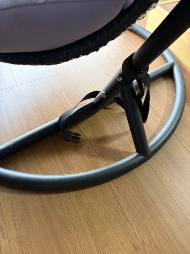 【美品】ハンギングチェア（吊り下げ式チェア）クッション付き／室内・ベランダOK