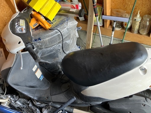 スズキスクーター　タイヤ新品　キックで始動は確認 バイク