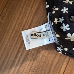 Fano Studios 花柄ワンピース　ブラック　の画像