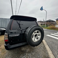 ハイラックスサーフ 5ドア 4WD サンルーフ付きの画像