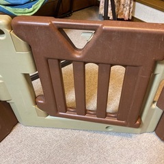 日本育児　ベビーサークル　ベビーゲート　８枚セットの画像