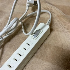 6口 マルチタップ 延長コード IKEA イケアの画像