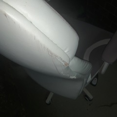 ゲーミングチェア白黒 　の画像