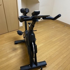 STEADY エアロバイクの画像