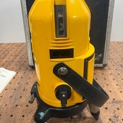 【別府市】【AX BRAIN LV-850 レーザー墨出し器 フルライン 動作良好 ケース付】made in Japanの画像