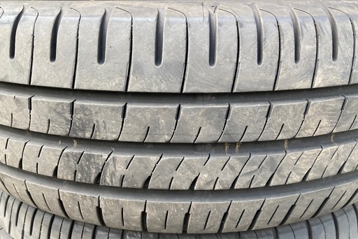 【お取引決まりました】【美品】【バリ山バリ溝】DUNLOP 205/60R16 2025年製 夏タイヤ