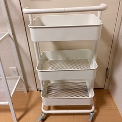 ワゴン　の画像