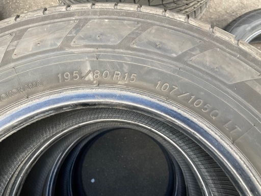 【お取引決まりました】YOKOHAMA 195/80R15 25年製 夏タイヤ
