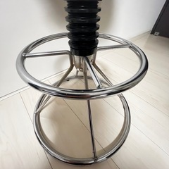 カウンターチェアの画像