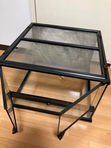 爬虫類用ケージ45cm＋照明