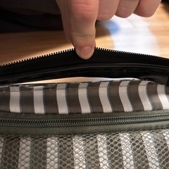 【お譲りします】60Lスーツケースの画像