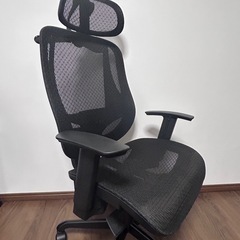 デスクチェア　ニトリ　クエトの画像