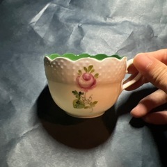 HEREND HVNGARYカップ&ソーサーの画像