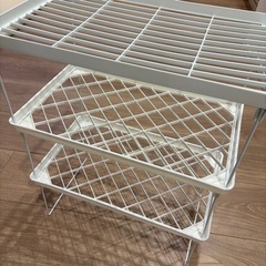 【決まりました】折り畳み 収納棚 積み重ね棚 シンク下 キッチン ラックの画像