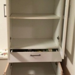 食器棚差し上げますの画像