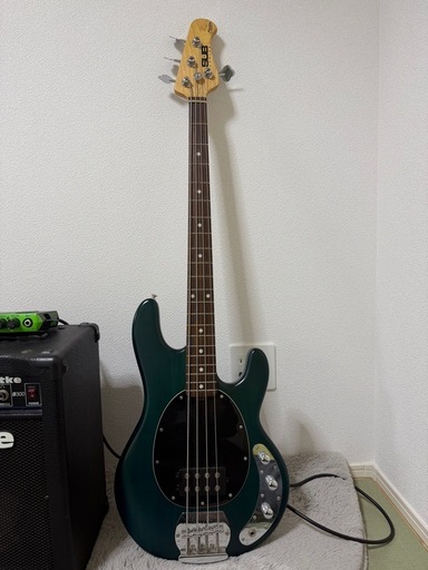 【値下げしました】Sterling by MUSIC MAN SUB Series エレキベース