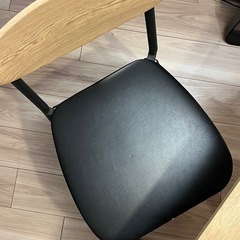 ダイニングテーブル&チェア2脚セットの画像