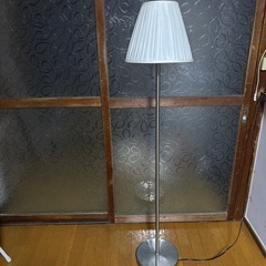 フロアライトの画像