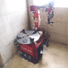 「壬生町 タイヤ組み替え 1本800円 出張可」　土日祝日…