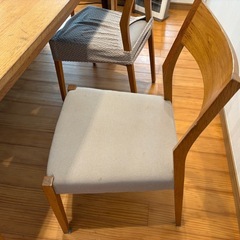 【12,000円】大川家具 ダイニングテーブルセット（横幅150cm・椅子3脚付）他の商品も多数あり、お気軽にお問い合わせくださいの画像