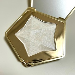 【残9割以上】ハイライトパウダーの画像