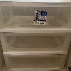 収納ケース一式の画像