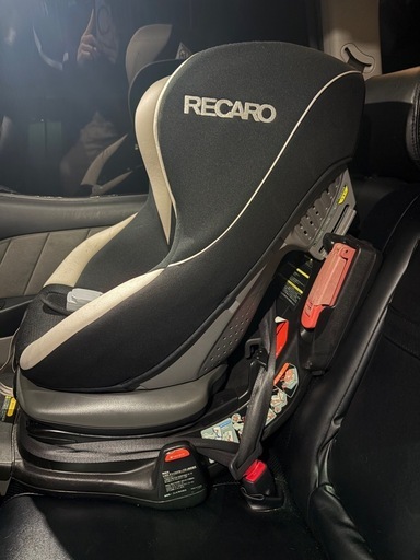 RECARO チャイルドシート