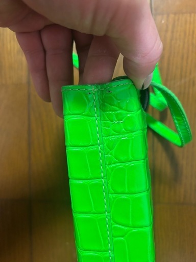 バレンシアガ　早い者勝ち！ショルダーバッグ