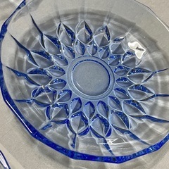 ガラス食器　ブルー　4枚セット　レトロ　喫茶店　カフェの画像